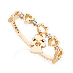 Anel de Ouro Dezoito Kilates Pingente de Menina  Pendurada