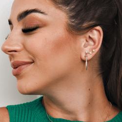 brinco-ouro-dezoito-kilates-zirconias-ear-cuff-joiasgold