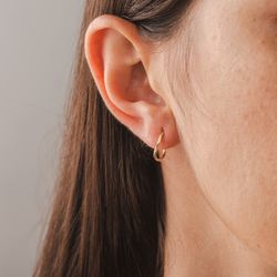 brinco-ouro-dezoito-kiltes-argola-coracao-modelo-joiasgold