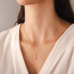 pingente-ouro-dezoito-kilates-crucifixo-modelo-joiasgold