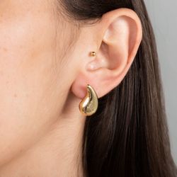brinco-ouro-dezoito-kilates-gota-lisa-modelo-joiasgold