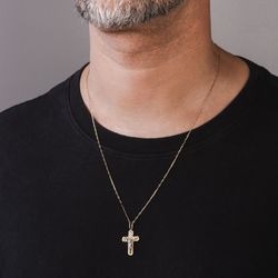 pingente-ouro-dezoito-kilates-cruz-cristo-vazada-modelo-joiasgold