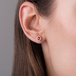 brinco-ouro-dezoito-kilates-gota-zirconias-vermelhas-brancas-modelo-joiasgold