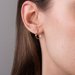 brinco-ouro-dezoito-kilates-argola-formato-coracao-modelo-joiasgold