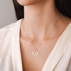 pingente-ouro-dezoito-kilates-coracao-vazado-duas-meninas-modelo-joiasgold