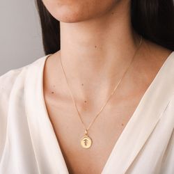 pingente-ouro-dezoito-kilates-menina-diamantes-modelo-joiasgold