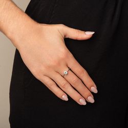 anel-ouro-branco-dezoito-kilates-gota-apatita-diamantes-modelo-joiasgold